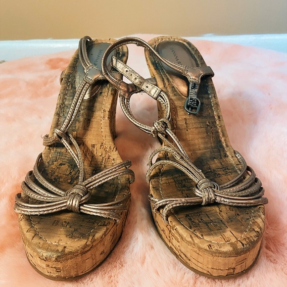 ❤️ Banana Republic wedge sandals! Size 8 US. - Picture 3 of 14